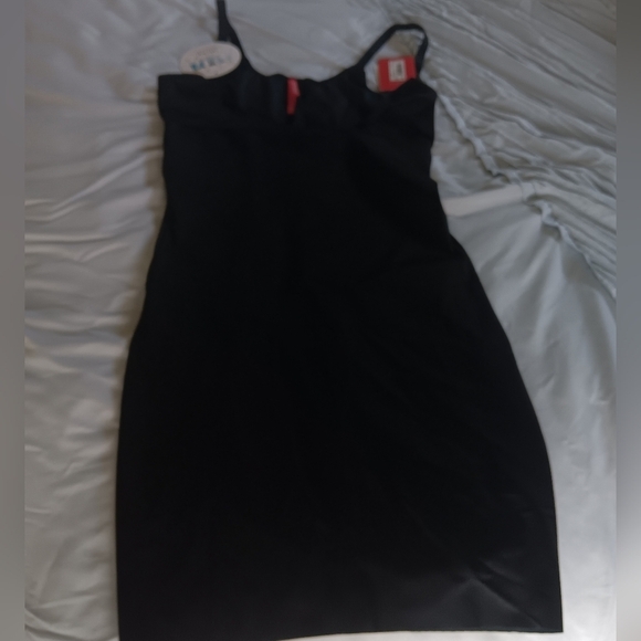 NWT Spanx Open Bust Full Slip in Black - Picture 5 of 6